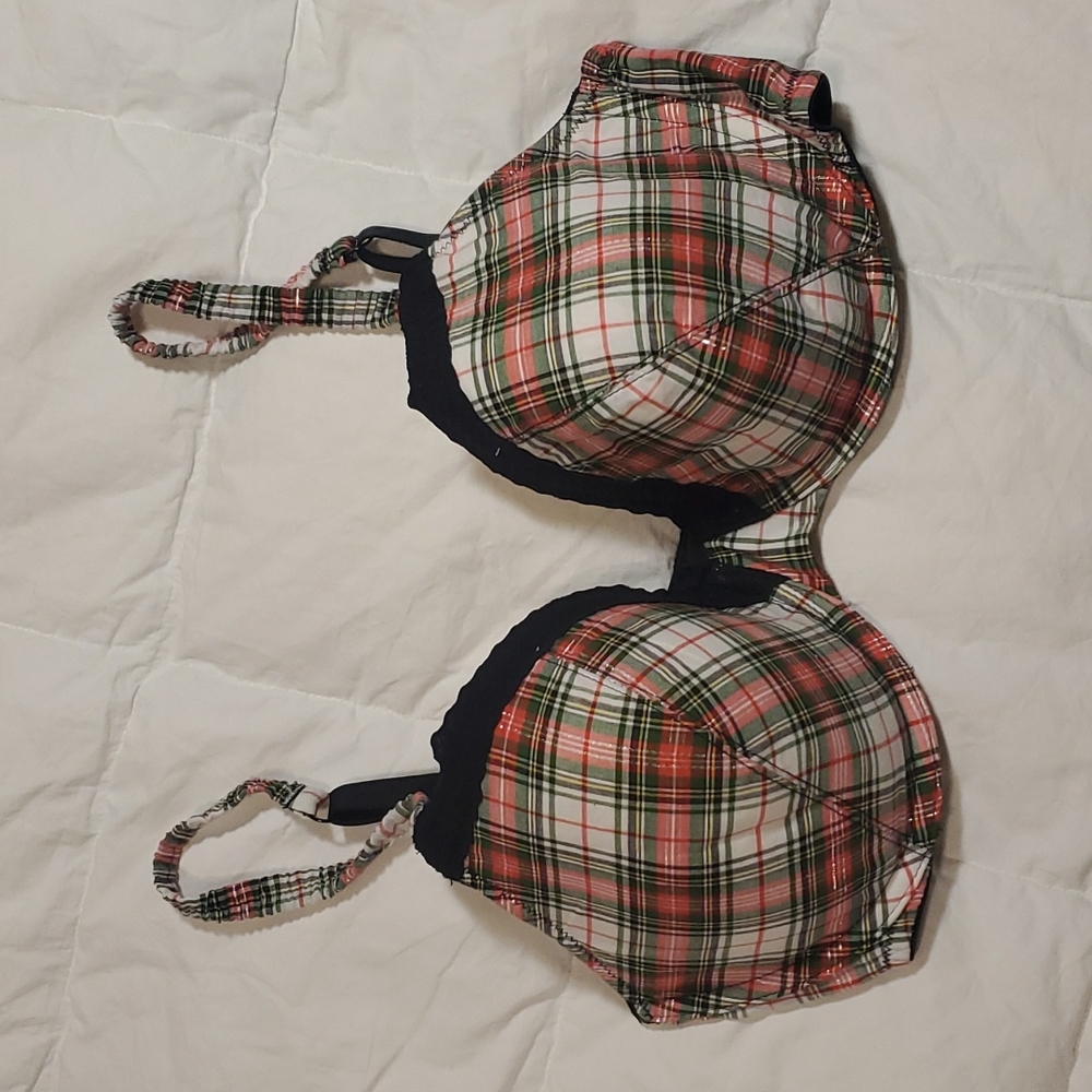 Victoria Secret Bra 34DD Dream Angels Push Up bra / Christmas